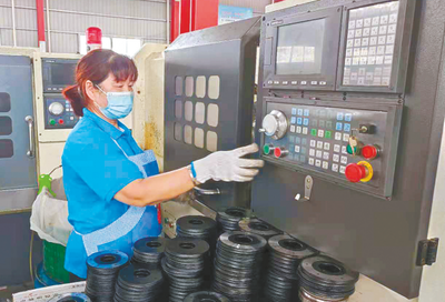 河南盛鑫五金 小配件撬動(dòng)大市場(chǎng)，匠心鑄就致富路